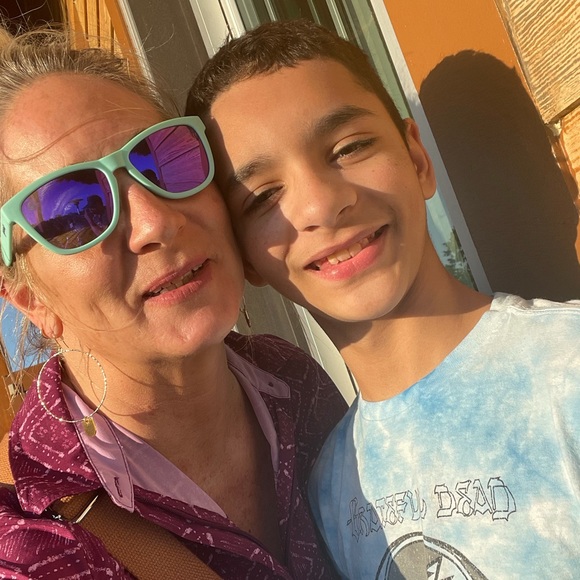 Meet your Posher, Mary - Picture 2 of 3